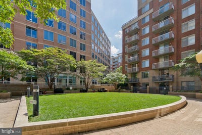 /international/us/3830-9th-street-n-arlington-va-110101312345/