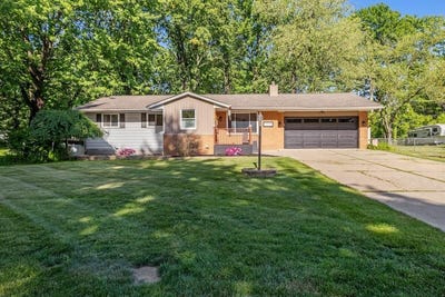 /international/us/1358-flamingo-street-wixom-mi-110108580245/
