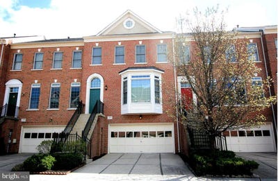 /international/us/4553-fair-valley-drive-fairfax-va-110108425629/