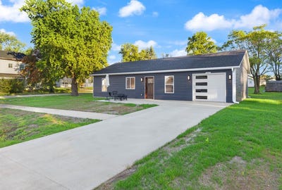 /international/us/302-madison-street-macon-mo-110120157592/