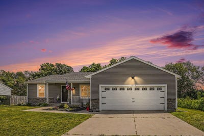 /international/us/1696-southpointe-trail-otsego-mi-110108823356/
