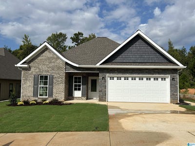 /international/us/128-village-circle-anniston-al-110120014377/