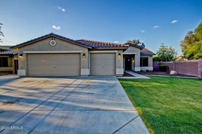 /international/us/2442-e-pony-lane-gilbert-az-110108198113/