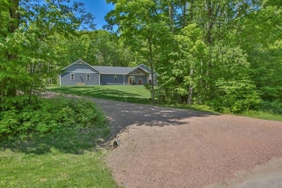 /international/us/149163-hidden-ponds-drive-mosinee-wi-110108333427/