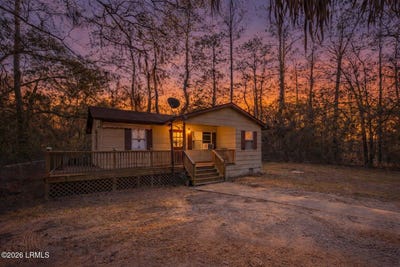 /international/us/1332-sea-island-parkway-st-helena-island-sc-110105274138/