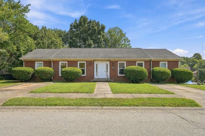 /international/us/2117-fayette-drive-richmond-ky-110110327675/