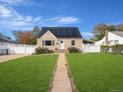 /international/us/14-sylvan-street-bay-shore-ny-110109137322/