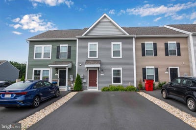 /international/us/15-pitch-pine-ct-bunker-hill-wv-110097744193/