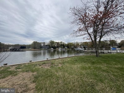 /international/us/3887-cotter-drive-edgewater-md-110120151100/