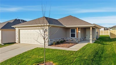 /international/us/509-w-bluebird-street-gardner-ks-110105094724/