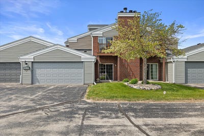 /international/us/n17w26865-e-fieldhack-dr-pewaukee-wi-110107878514/