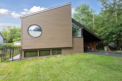 /international/us/6226-columbia-street-haslett-mi-110100722831/?lang=zh-tw