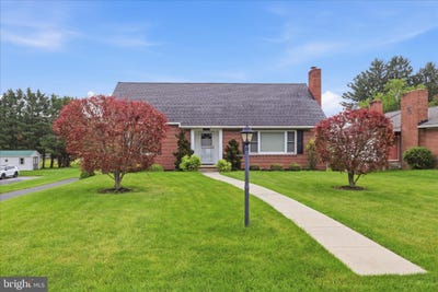 /international/us/12421-nesbitt-avenue-clear-spring-md-110108268667/