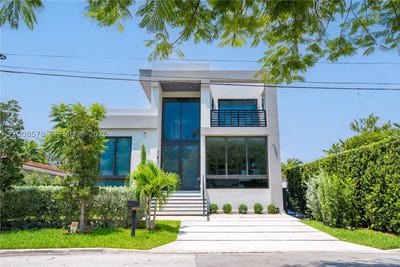 /international/us/8826-froude-ave-surfside-fl-110107658336/