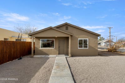 /international/us/1173-douglas-drive-las-cruces-nm-110105045273/