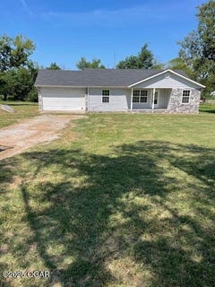 /international/us/10415-county-road-200-webb-city-mo-110100965903/