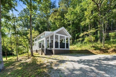 /international/us/30-little-village-way-franklin-nc-110101212121/?lang=zh-tw