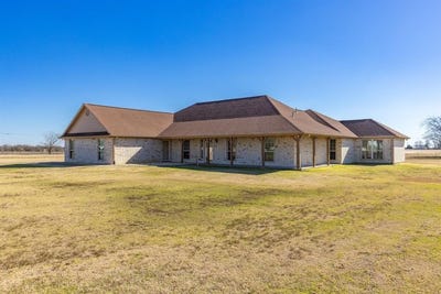 /international/us/1310-county-road-3566-dike-tx-110097039315/