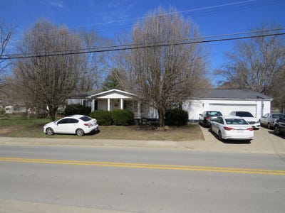 /international/us/948-north-main-street-barbourville-ky-110090424623/