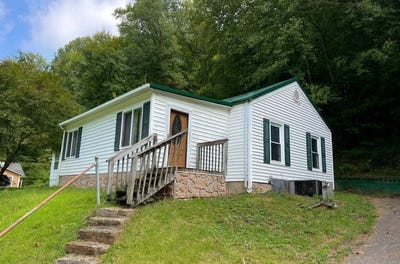 /international/us/840-south-park-road-charleston-wv-110109042347/