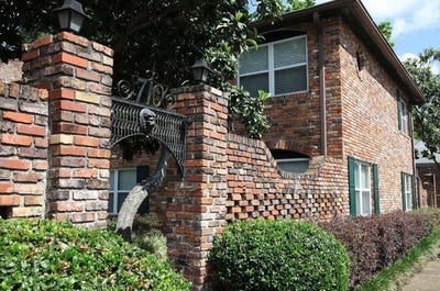 /international/us/710-n-gadsden-street-tallahassee-fl-110108123686/