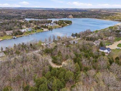 /international/us/109-lakeshore-drive-de-soto-mo-110107150705/