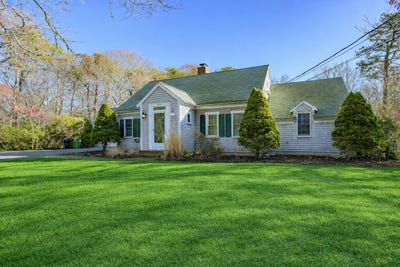 /international/us/578-huckins-neck-road-centerville-ma-110108450828/