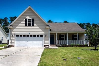 /international/us/202-croatan-woods-drive-new-bern-nc-110108540962/