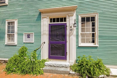 /international/us/85-gates-street-portsmouth-nh-110108740390/