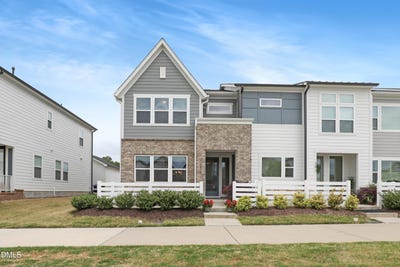 /international/us/277-wendover-parkway-pittsboro-nc-110107694617/