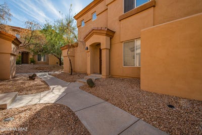 /international/us/7050-e-sunrise-drive-tucson-az-110107379199/