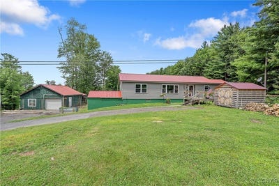 /international/us/1037-county-route-17-constantia-ny-110100813173/