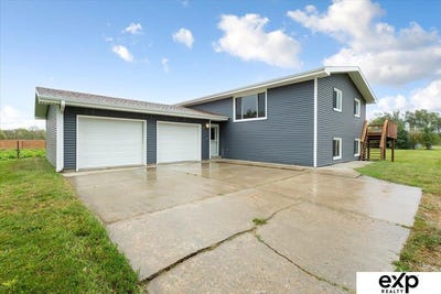 /international/us/1739-county-road-39-decatur-ne-110108207806/