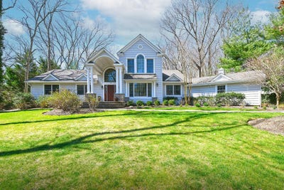 /international/us/46-round-tree-drive-melville-ny-110098884478/