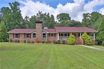 /international/us/4985-fox-forest-dr-sw-sw-lilburn-ga-110101054393/