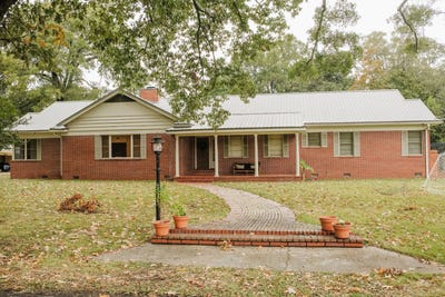 /international/us/401-east-adams-greenwood-ok-110103273554/