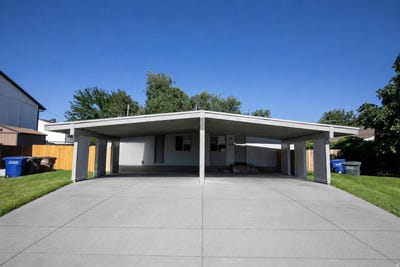 /international/us/1446-n-mandalay-rd-salt-lake-city-ut-110108572505/