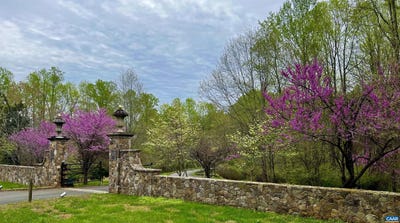 /international/us/coopers-ln-lot-a-charlottesville-va-110120825830/
