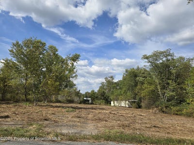 /international/us/james-ace-road-tunkhannock-pa-110102306130/