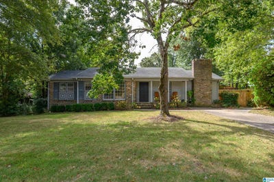 /international/us/2022-chapel-road-hoover-al-110120104842/