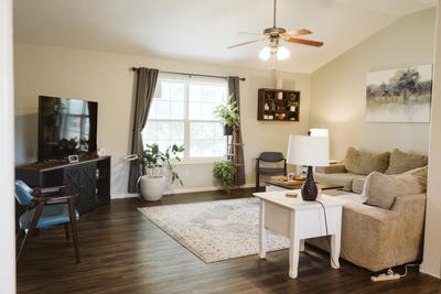 /international/us/1637-e-541st-road-brighton-mo-110108108219/