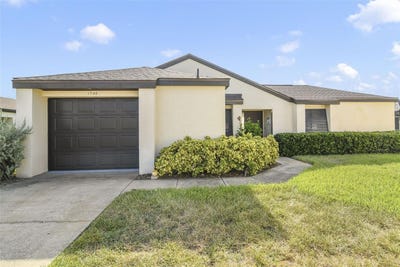 /international/us/1948-magnolia-circle-tavares-fl-110101315679/