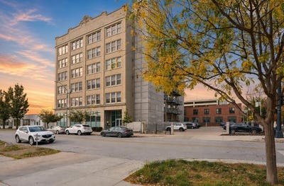 /international/us/112-11th-street-des-moines-ia-110103114407/