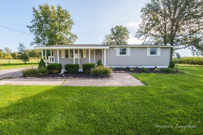 /international/us/16610-48th-avenue-coopersville-mi-110119990982/