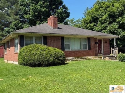 /international/us/311-w-church-street-burkesville-ky-110106679656/
