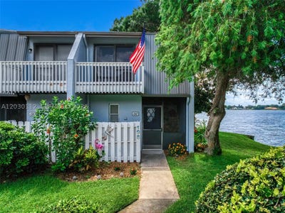 /international/us/198-blue-moon-ave-lake-placid-fl-110108489032/