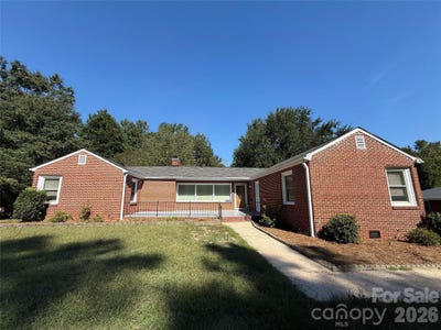 /international/us/819-wildwood-street-wadesboro-nc-110119734646/