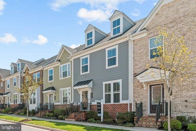 /international/us/6247-islington-street-baltimore-md-110107159385/
