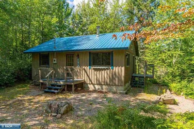 /international/us/2941-makkyla-trail-babbitt-mn-110119563750/