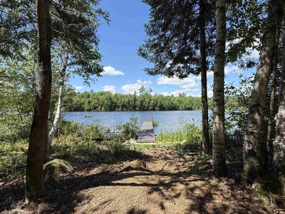 /international/us/on-pixley-shores-road-w-park-falls-wi-110108873760/